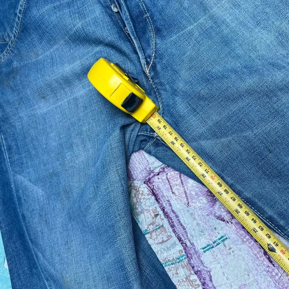 Vintage Levis Engineered Jeans Mens Blue Dark Wash Twisted Fits 34x31 READ